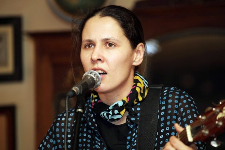 На смерть Л.И. Брежнева (“Цари меняются…”) Исполняет Юлия Теуникова